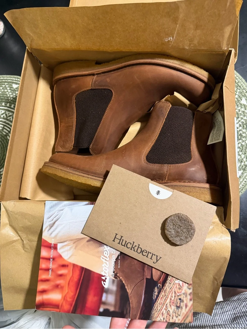 Huckberry Astorflex Bitflex Brown Leather Chelsea Boots -Size 10